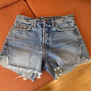 Grlfrnd denim shorts. Sz 26.